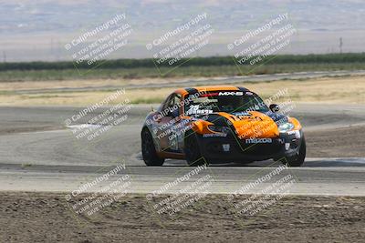 media/Jun-01-2024-CalClub SCCA (Sat) [[0aa0dc4a91]]/Group 5/Race/